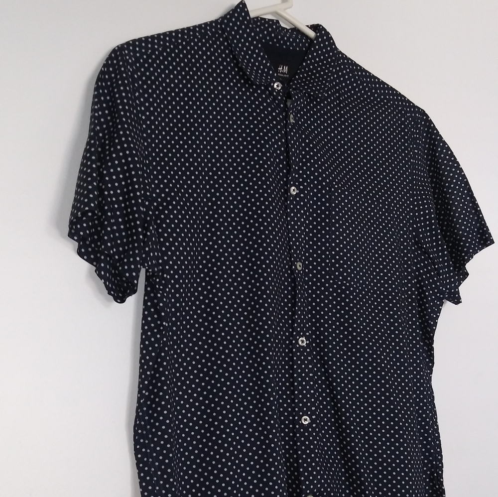 Short sleeve polka dot button down shirt